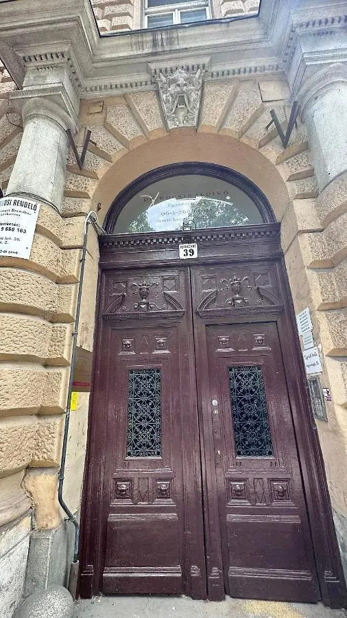 Ferenc Apartment 布达佩斯 0*,